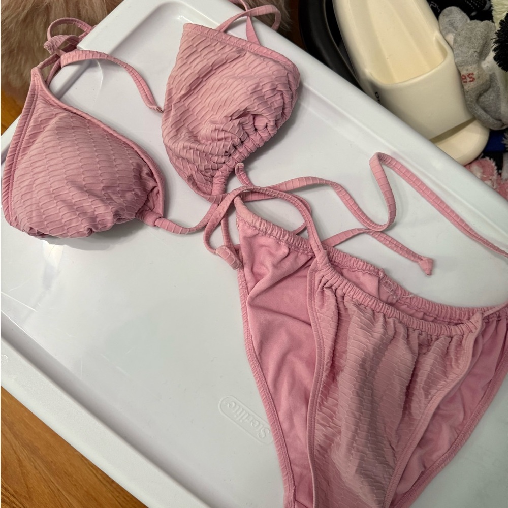 Pink Textured Bikini Set - Picture 2 of 2